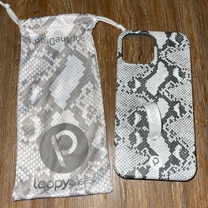 LOOPY - IPhone 12 Pro Max Snake Print Loopy